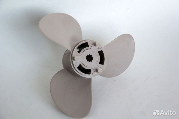 Композитный винт на Сузуки 15 шаг 11