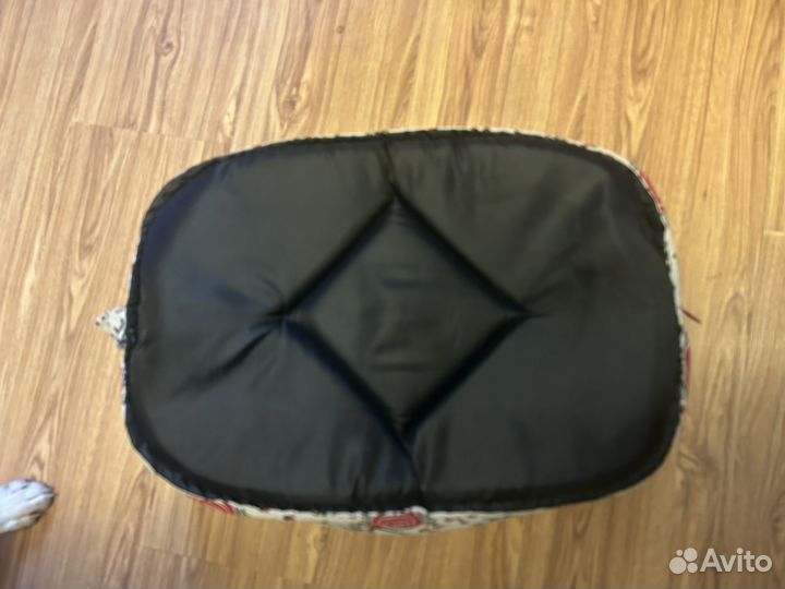 Лежанка для собак