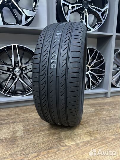 Pirelli Powergy 255/35 R18 94Y