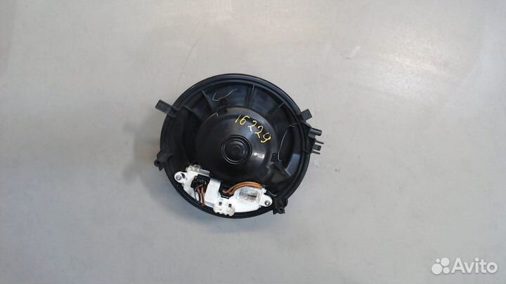 Двигатель отопителя Volkswagen Golf 7, 2015