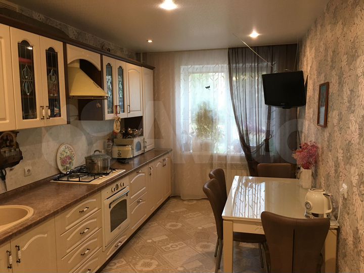 2-к. квартира, 65,8 м², 1/9 эт.