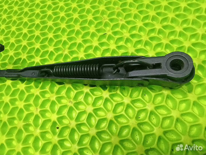 Стеклоочиститель задний Chevrolet Lacetti 2011