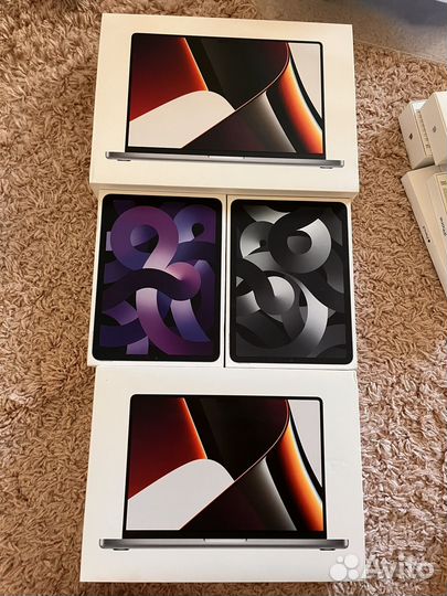 Коробки apple macbook iPhone iPad