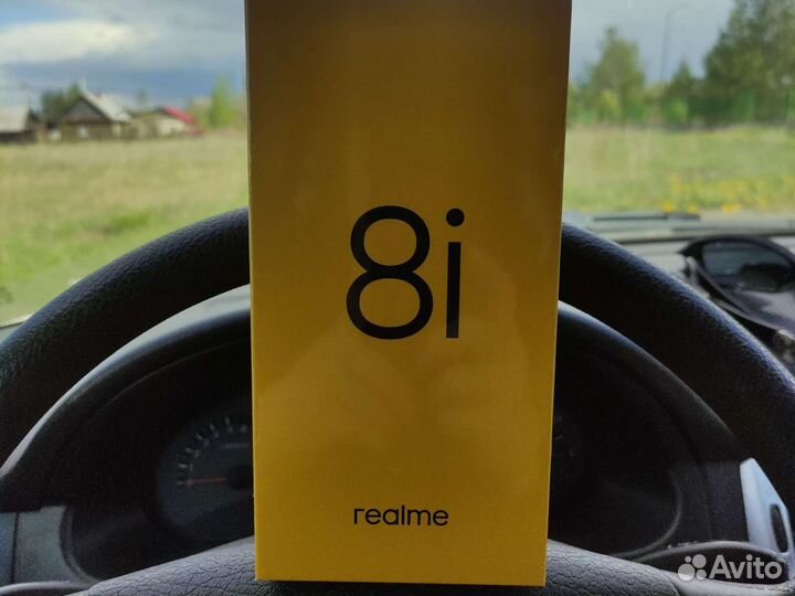 Смартфон Realme 8i
