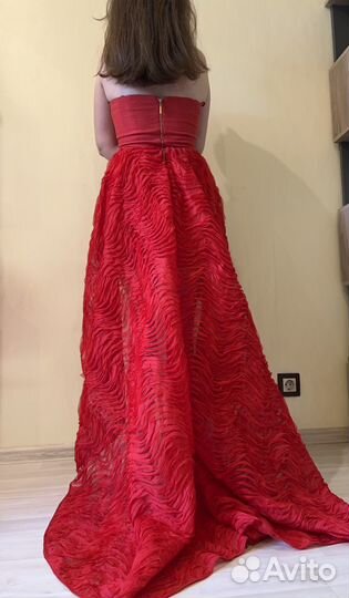 Вечернее платье