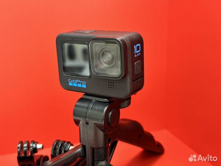 GoPro Hero 10 Black + набор аксессуаров