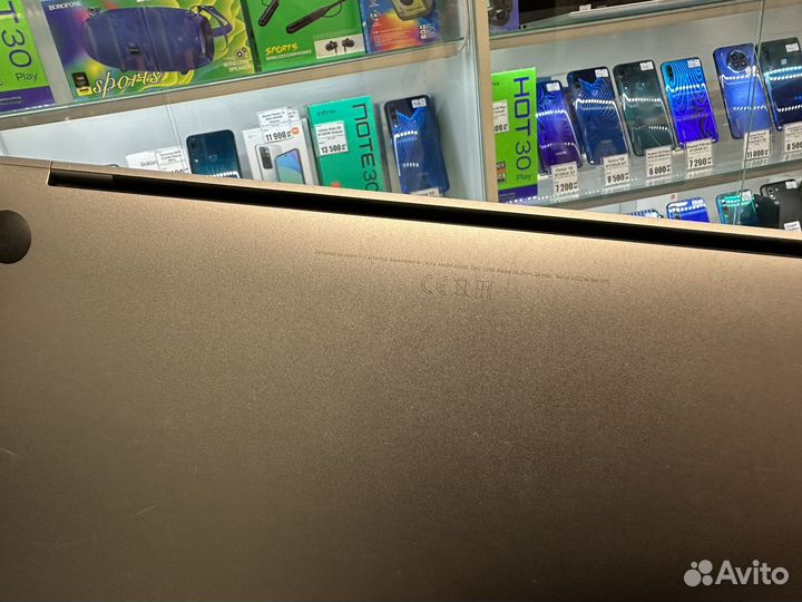 Apple MacBook Pro 13 2019 8/256 i5 touchbar