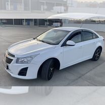 Chevrolet Cruze 1.6 MT, 2013, 171 228 км, с пробегом, цена 880 000 руб.