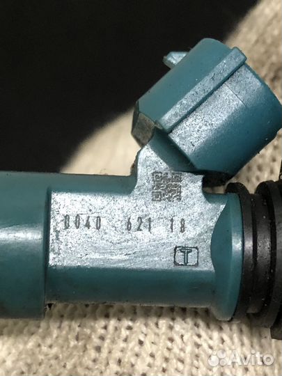 Топливная рампа Suzuki Grand Vitara J20A