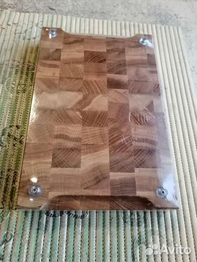 Торцевая разделочная доска из дуба