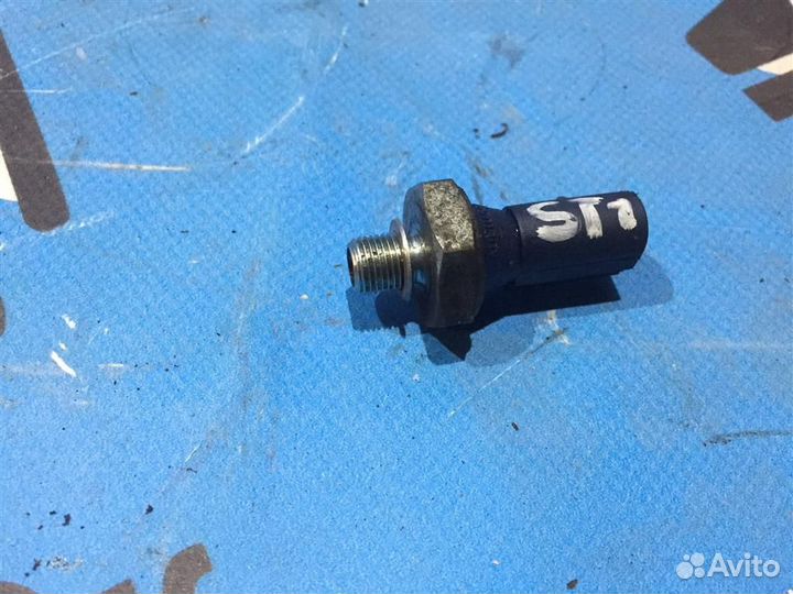 Датчик давления масла VW Passat B6