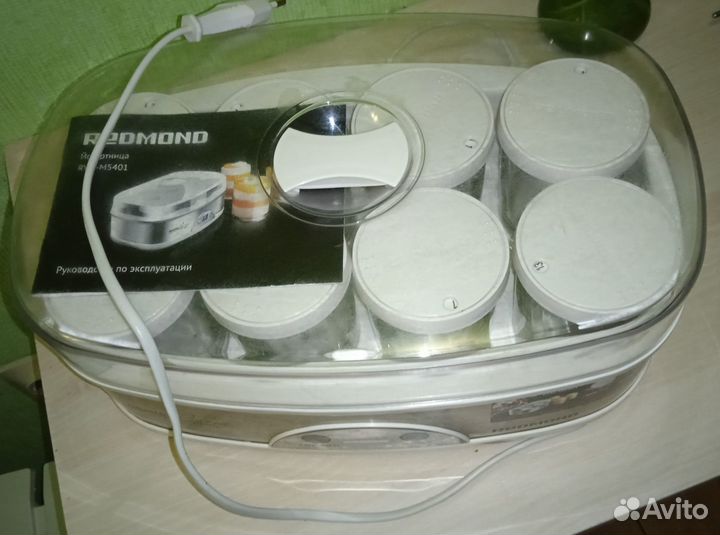 Йогуртница Redmond