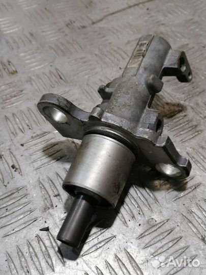 Цилиндр тормозов главный Audi A6 c5 C5