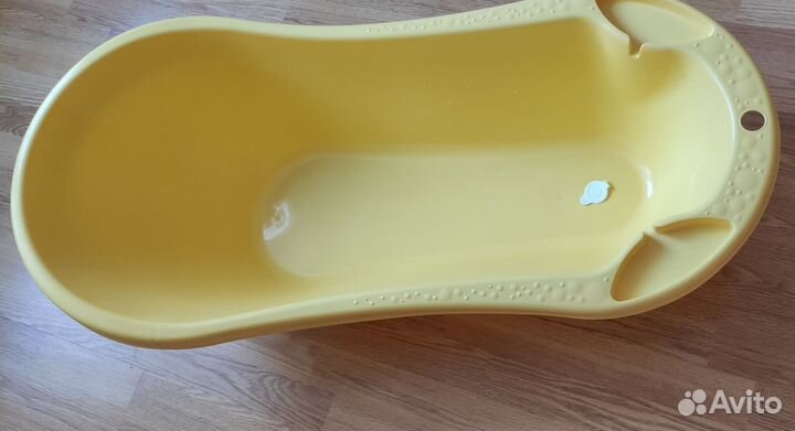 Ванночка для купания новорожденного
