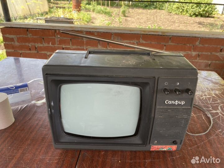Телевизор