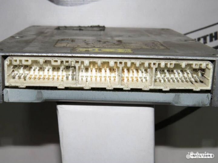 Блок EFI toyota 2NZ-FE vitz NCP10 896615C030