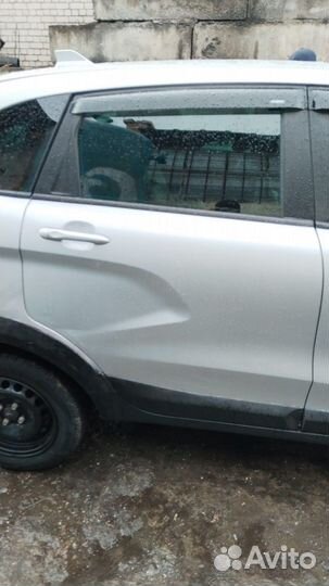 Задняя правая дверь x-ray