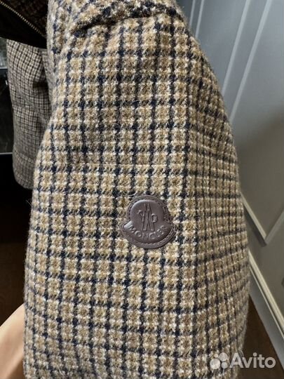 Пуховик короткий moncler