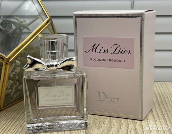 Парфюм женский Miss Dior