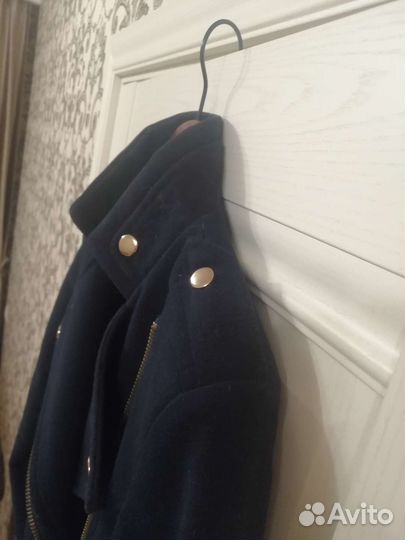 Продаётся пальто