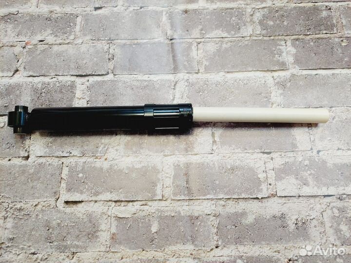 Ауди ку7 амортизатор задний