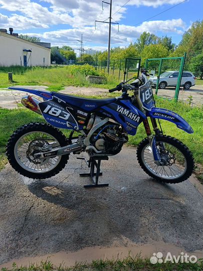 Кроссовый мотоцикл Yamaha