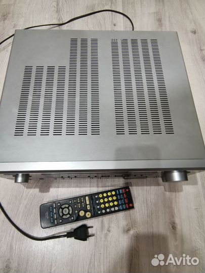 AV ресивер Denon AVR-1404