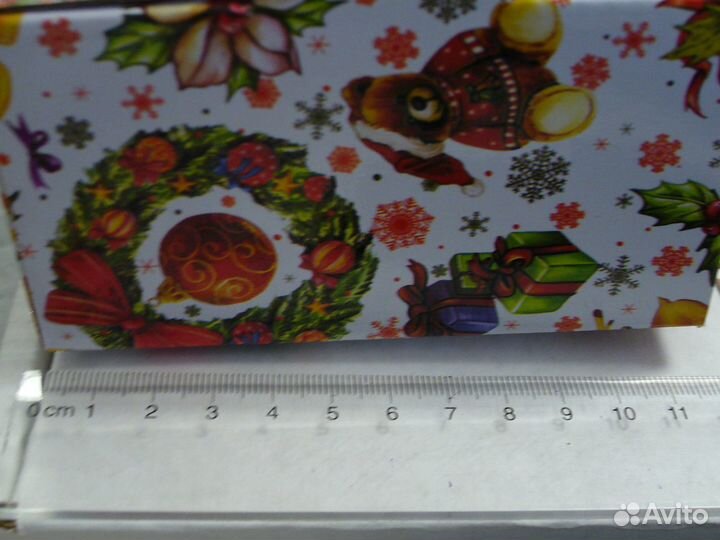 Новогодняя коробочка картонная 12х12х6см