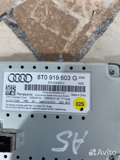 Информационный дисплей (магнитола) Audi A5 купе