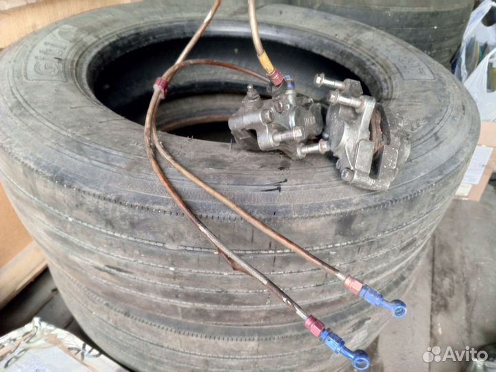 Запчасти на kawasaki ззр 400-2