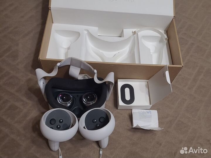 Шлем виртуальной реальности Oculus Quest 2 128GB