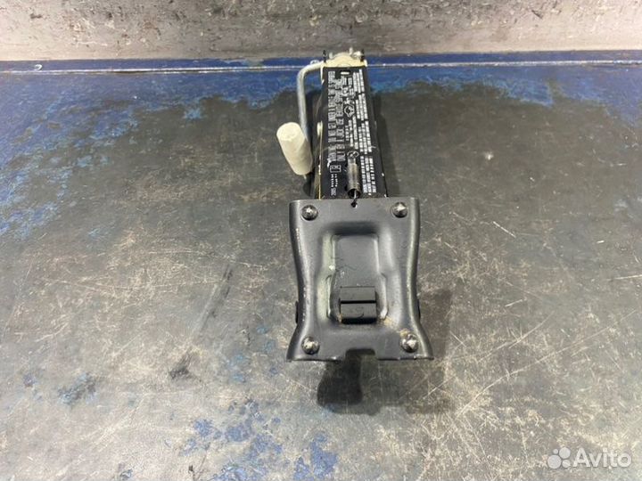 Домкрат Chrysler Crossfire