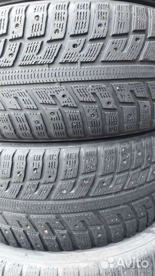 Kumho I'Zen KW22 215/50 R17 95T