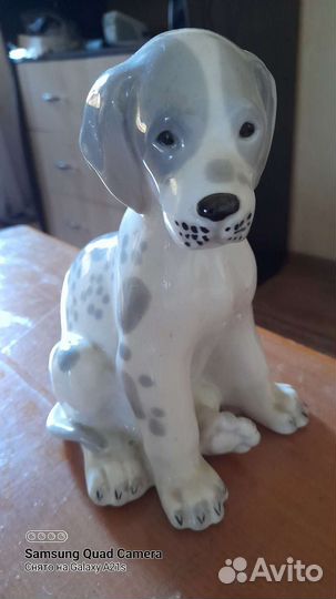 Статуэтка собака фарфор