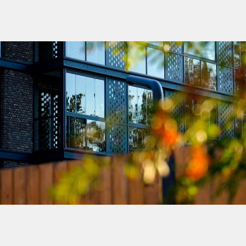 2-к. квартира, 81,4 м², 1/5 эт.