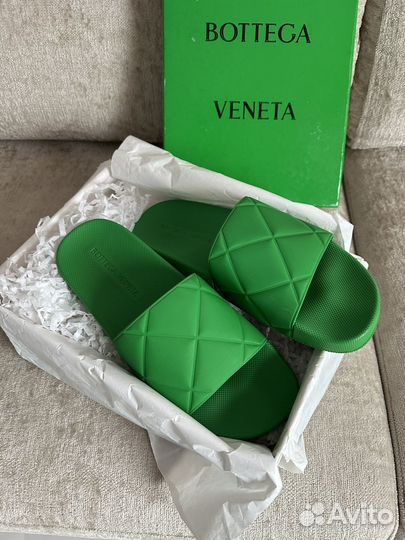 Шлепанцы Bottega Veneta
