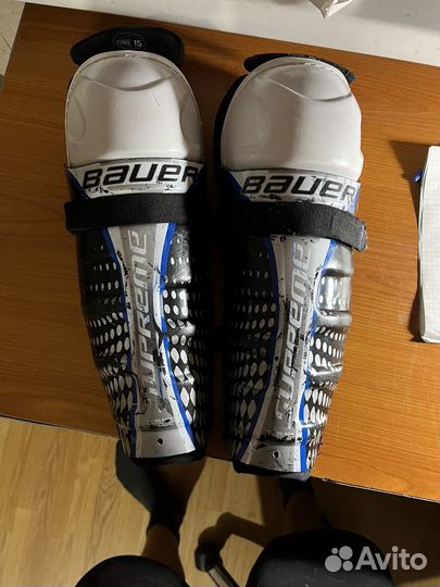 Щитки хоккейные