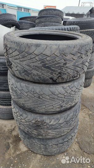 Goodyear Wrangler F1 295/40 R20