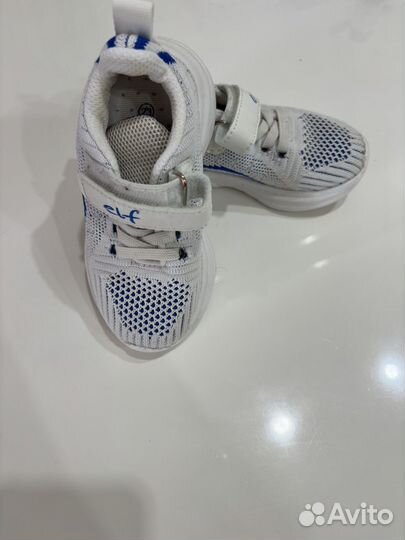 Кроссовки детские