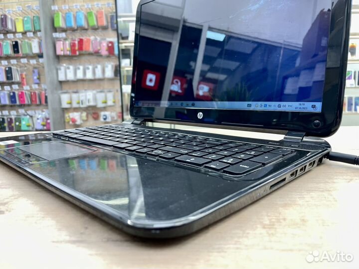 Ноутбук HP i3-3/8Gb/GT630M/SSD+HDD