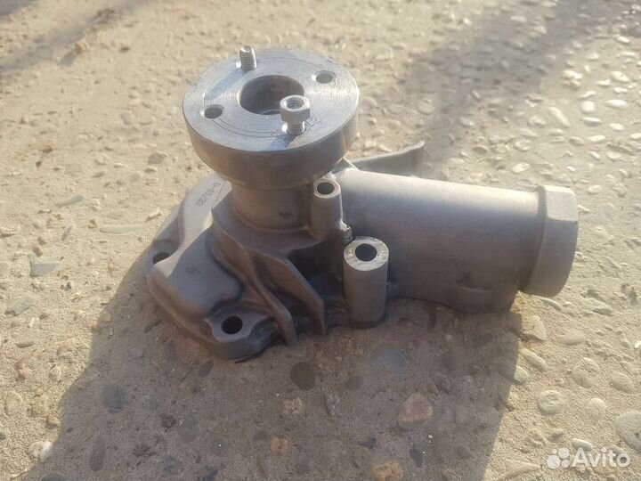 Помпа Mitsubishi Galant/Space Wagon/Chariot