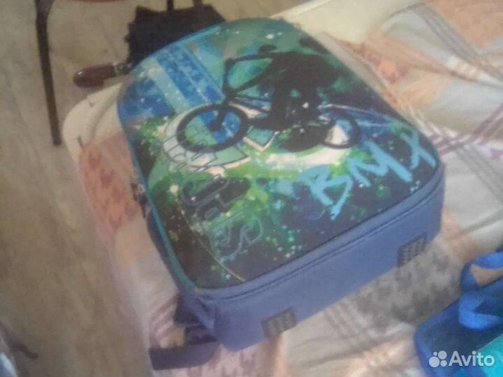Школьный рюкзак и пенал