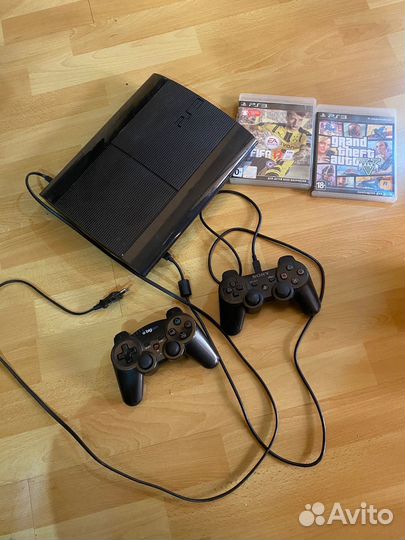 Игровая приставка sony ps3