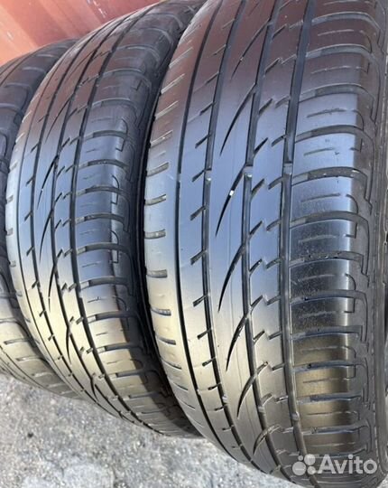 Continental ContiCrossContact UHP 235/65 R17 104V