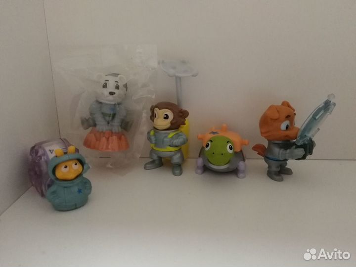 киндер сюрприз космическая миссия. киндер сюрприз космическая миссия 2023 игрушки. киндер сюрприз космос. коллекции киндер космический. киндер сюрприз обезьянки.