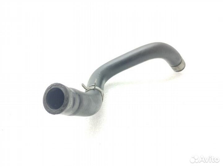 Патрубок системы охлаждения Toyota Wish ZNE10G 1.8