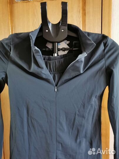 Спортивный костюм женский