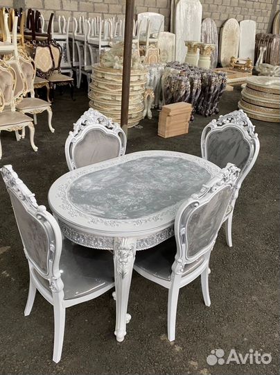 Столы и стулья новые