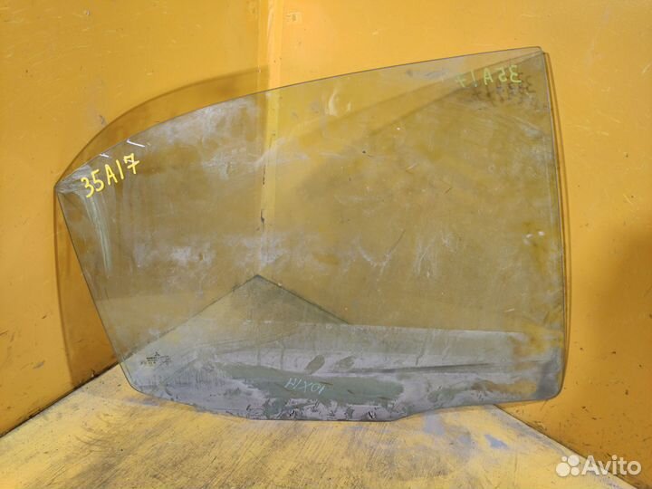 Стекло заднее правое для Mitsubishi Carisma