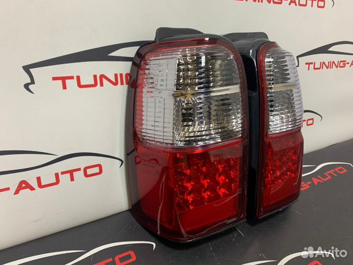 Стоп-сигналы Toyota Hilux Surf RZN185 96-2002г